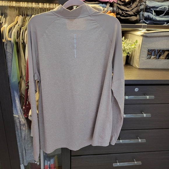 Nike Dri-Fit Running Quarter Zip Pullover - Picture 4 of 5